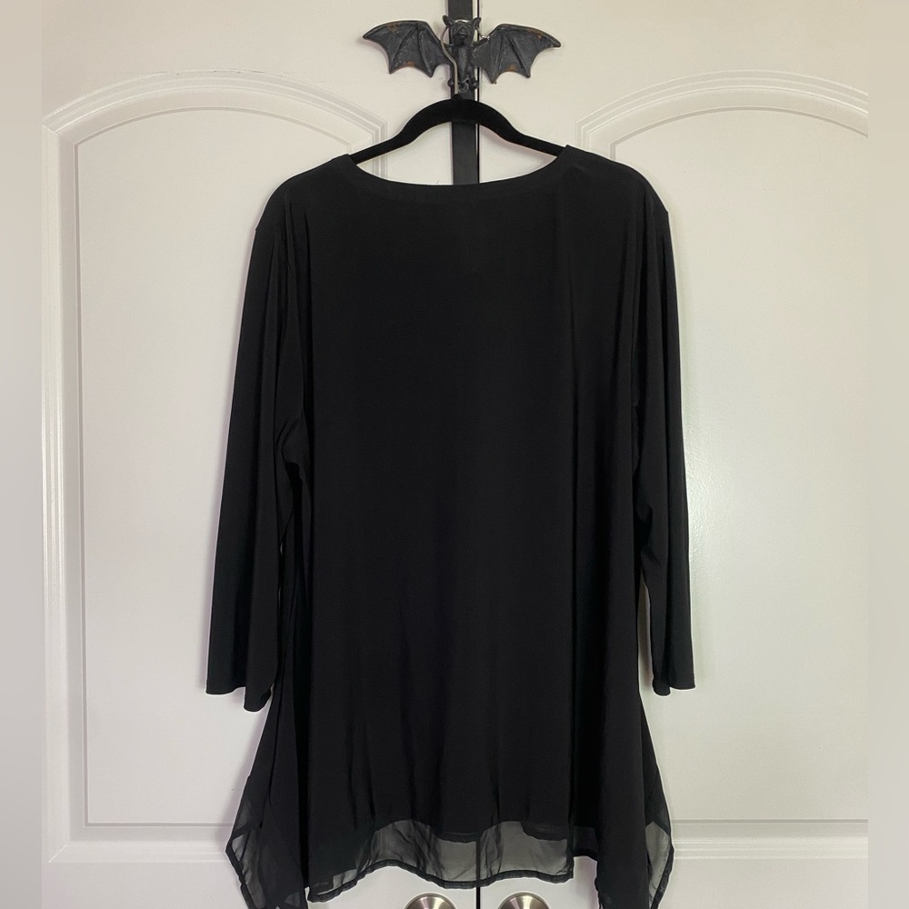 Gothic Black Flowy Tunic Top, Sheer Trim accent, Stretch, size - Picture 2 of 8
